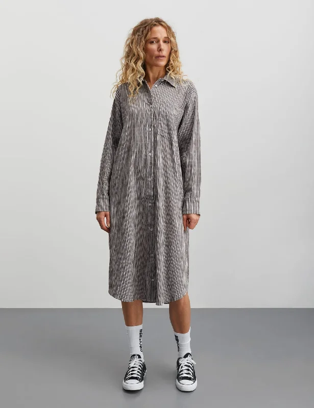 Crinckle Pop Nulle Dress, Black Coffee/Cloud Dancer