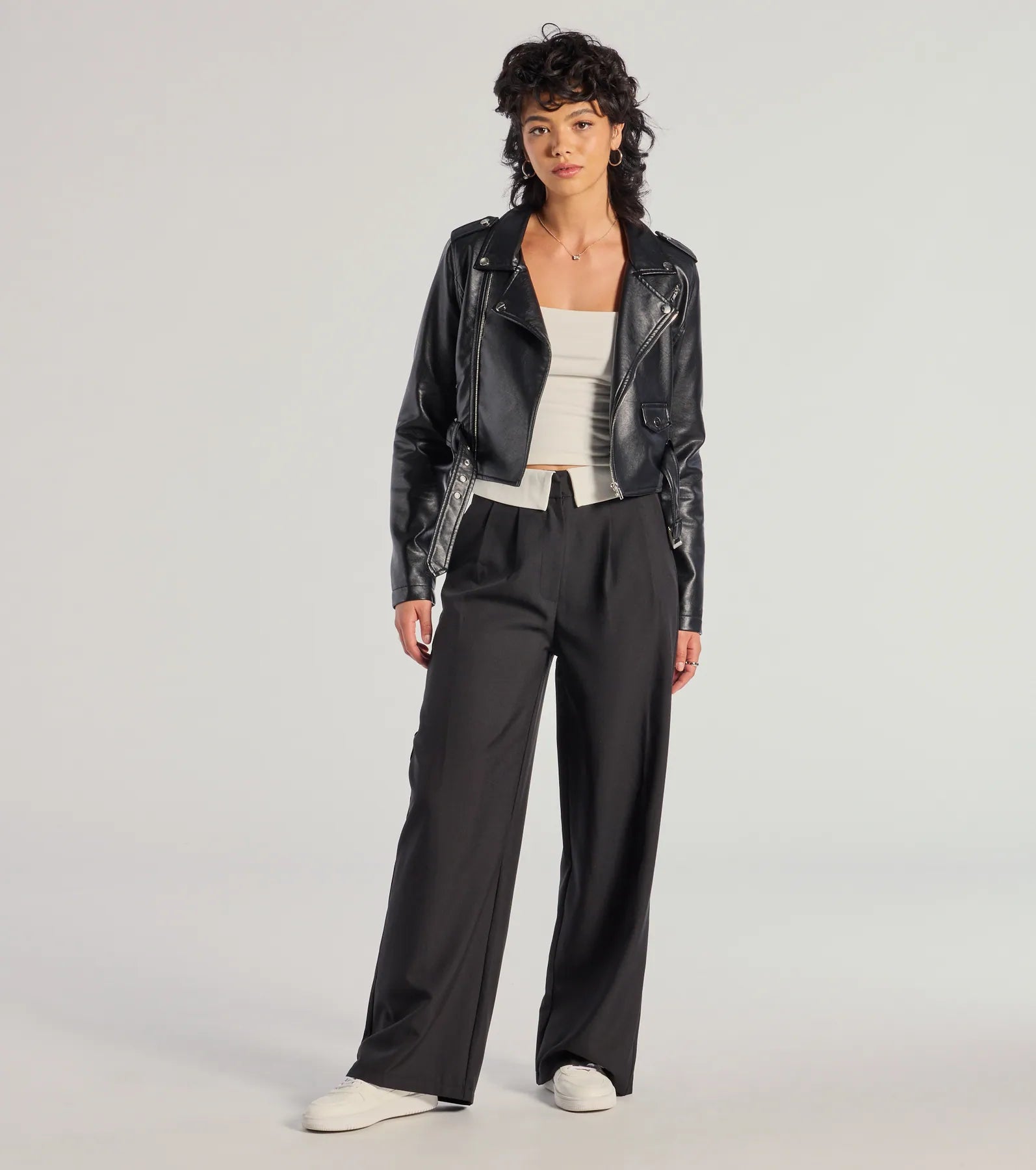 First Look Contrast Wide Leg Pants